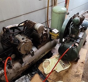 応援にかけつけたバックアップ機